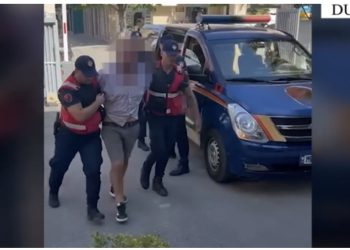 Fajtor për dy aksidente me pasojë vdekjen, policia zbardh detajet e arrestimit të Dritan Memollës: Ishte i armatosur, shoqërohej nga…