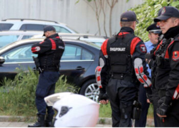 Sarandë/ Turisti italian aksidenton motorin e forcave “Shqiponja”, një polic i plagosur