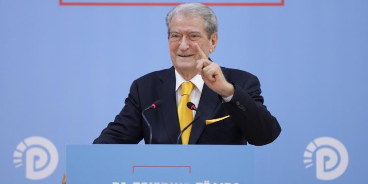 Berisha sfidon Ramën për kullën: Anullo lejen nëse është e Shkëlzenit