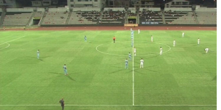 Spektakël në Elbasan Arena, Tirana fiton me përmbysje ndaj Dinamos