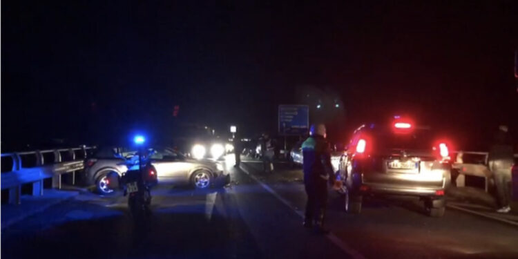 Kokë më kokë! Këta janë dy policët që u plagosën në Sarandë