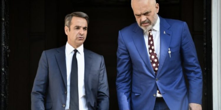 Prapaskenat! Grekët: Si po hakmerret Mitsotakis kundër Ramës?