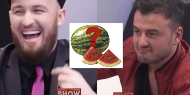 VIDEO/ “Luleshtrydhja është lule e shtrydhur?, këngëtari nga Kosova nuk kupton shqipen: Shalqiri është mish?