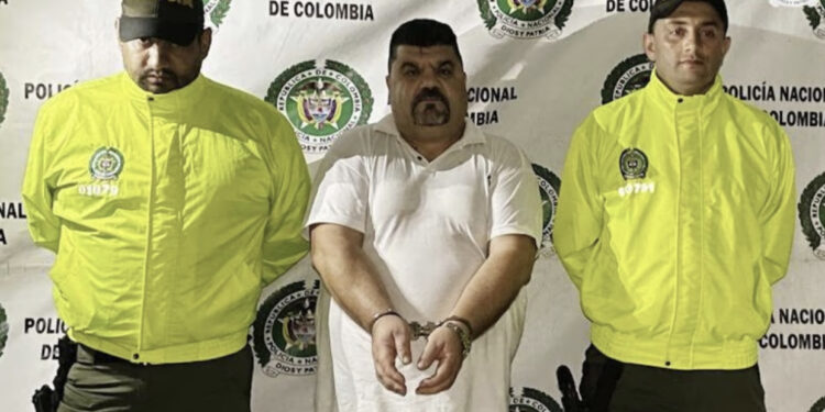 FOTO/ Kërkohej në 180 shtete, shqiptari i rrezikshëm “Niko” kapet në Kolumbi