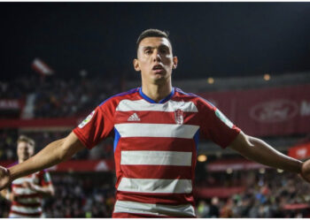 FOTO/ Udhëheq sulmin së bashku me yllin e Barcelonës, Uzuni pjesë e formacionit të javës në La Liga