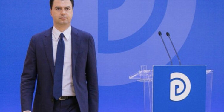 Mblidhet kryesia e PD, vetëm 12 anëtarë marrin pjesë, priten ndryshime në statut