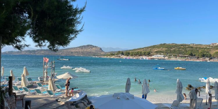 Ksamili zhgënjim për turistët/ Zbret në 2 vlerësimi për Ksamilin në TripAdvisor, vërshojnë komentet negative nga e gjithë Europa