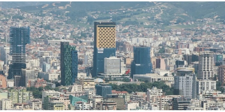 Investigimi/ Si dhe kush e bën pastrimin e parave në Tiranë?