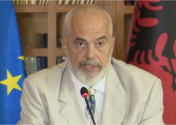 A do të ketë ndryshime në qeveri? Rama lë në ankth ministrat