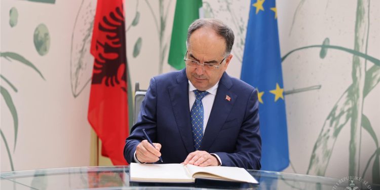 Presidenti Begaj dekreton datën e zgjedhjeve të reja në Kukës