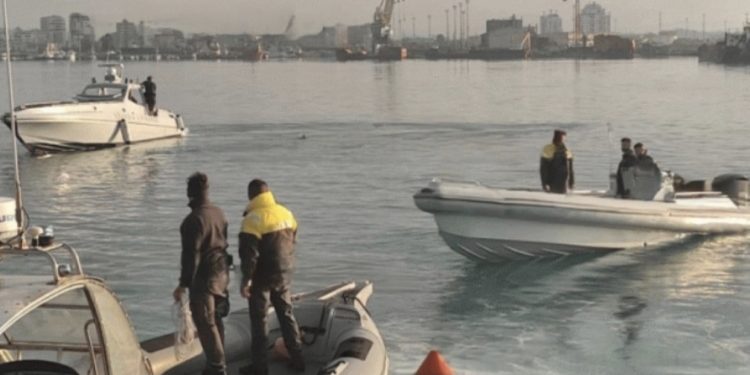 Operacioni antidrogë në Patok, zbulohet udhëtimi i velierës së djegur