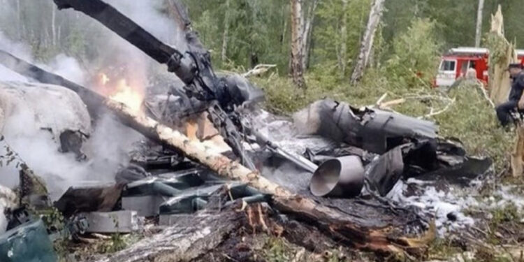 Rrëzohet helikopteri ushtarak, të paktën 3 të vdekur