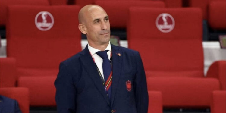 Spanja nis hetimet ndaj shefit të federatës së futbollit për abuzim seksual