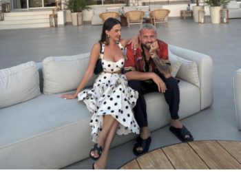 FOTO/ Mërzitet Kiara dhe Luizi, këngëtari poston foton nga avioni