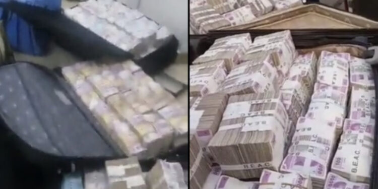 VIDEO/ Politikanët tentojn t’ia mbathin me valixhet plot me para, ndalohen nga policia