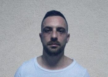 Në Fier për të vrarë “bosin”/ E vërtetuar se Albi Mecini ka lidhje me zhdukjen e dy të rinjve në Sarandë