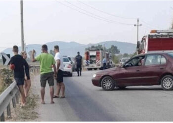 FOTO/ Vendi i tragjedisë në Ksamil! Gazetari: Trupat e të rinjve u copëtuan poshtë makinës