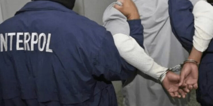 Interpoli arreston në Muriqan 59-vjeçarin rus/ DETAJE, akuzohet se bashkëpunoi me…