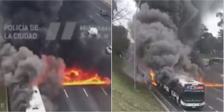 Video dramatike/ Autobusi shpërthen në flakë, pasagjerët vrapojnë për të shpëtuar
