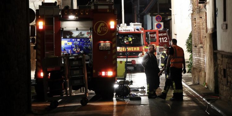 Reshje të dendura dhe rrufe në Gjermani, bllokohet aeroporti i Frankfurtit