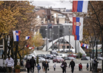 SHBA i kërkon Serbisë të tërheqë trupat ushtarake nga kufiri me Kosovën