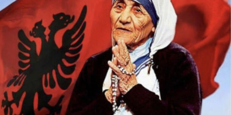 Një jetë dedikuar për njerëzimin, 7 vite nga shenjtërimi i Nënë Terezës