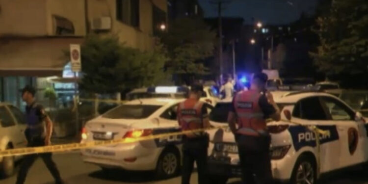 Efektivi i “Shqiponjave” mori dy plumba në bark, Taulant Balla niset drejt Traumës