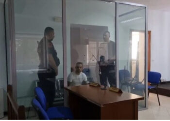 U arrestua me eksploziv, por ishte në kërkim për zhdukjen e Koçoles dhe Sulovarit, lihet në burg Albi Mecini