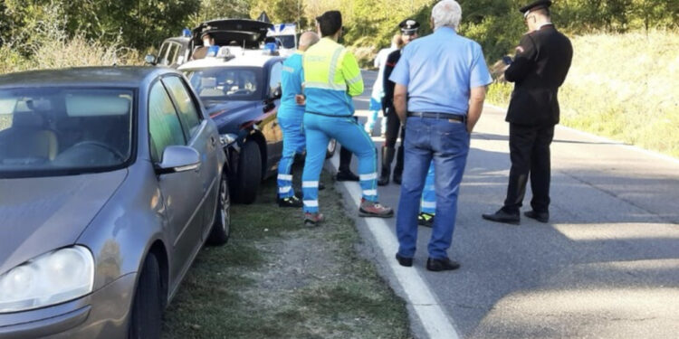 Xhami i thyer, makina e braktisur! Vendi ku i dha fund jetës burri që vrau gruan!