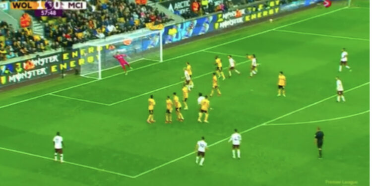 VIDEO/ Një autogol dhe 9 kartona të verdhë, Manchester City merr humbjen e parë të sezonit