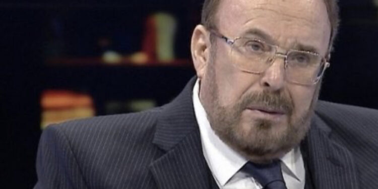 “Shkelëm mbi gëzhojat e plumbave”/ Ish-oficeri i Forcave Speciale rrëfen si e larguan Fatos Nanon nga burgu në ’97-n