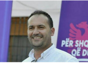 Takimi i fundit e çoi në qeli! Ky është ish-drejtori i burgut që u arrestua sot