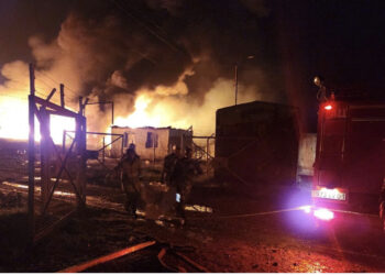 Shpërthim i fuqishëm në një karburant, 125 të vdekur