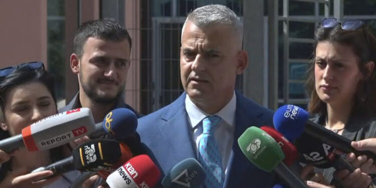 Vangjel Dule ngre zërin: Po manipulohet censusi