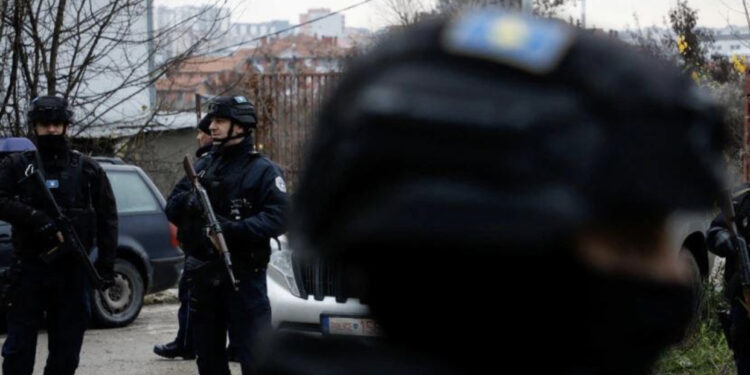 Nuk ndalen sulmet në Veri të Kosovës, të tjera predha mbi Policinë