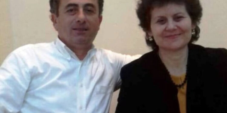 U vetëvra te varri i gruas, 63-vjeçari i tronditur nga humbja e saj: Do jetë hera e parë që…