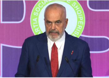 LIVE-Rama publikon emrat e ministrave të rinj: Ky është fillimi i ri