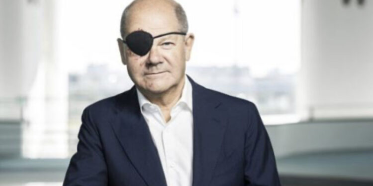 “Është më keq seç duket, jam kurioz për memet”, Scholz publikon foton e parë pas incidentit