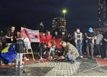 VIDEO/ Shqipëria nderon heroi, homazhe në Tiranë për policin e vrarë në Kosovë