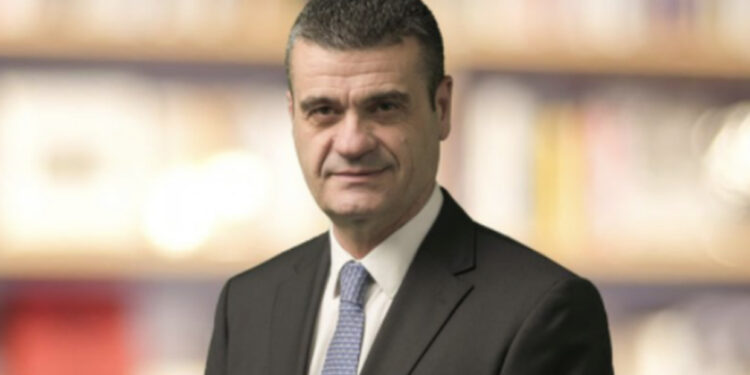 Edi Rama punëson Astrit Patozin tek televizioni i oligarkut Bashkim Ulaj