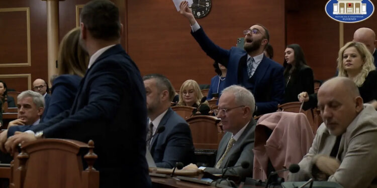 Debati për Zgjedhoren/ PS rrëzon Bardhin, Alibeaj ngelet bashkëkryetar