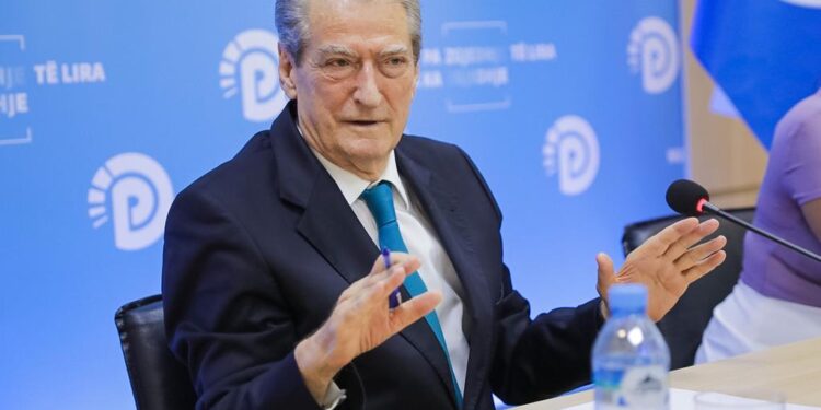 Bardhi kandidat për kryeministër? Berisha: Të gjitha hipotezat mund të ngrihen