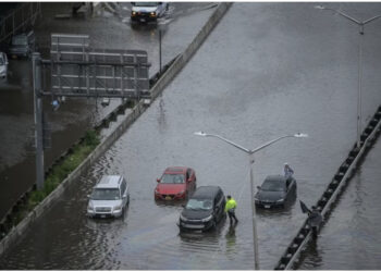 Stuhi e madhe! Vjeshta sjell përmbytje në këtë qytet