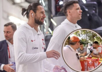 Përfaqësuesja e Polonisë arrin në Shqipëri, zhgënjen menjëherë tifozët e vet