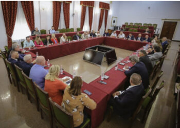 Tjetër takim Berisha-Bardhi, ja qyteti i tryezës së përbashkët mes deputetëve