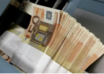 “Më çoi shefi, dua 70 mijë Euro…”! “Karremi” që “peshkoi” biznesmenin në Tiranë