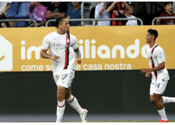 VIDEO/ “Djajtë” spektakolarë në transfertë, Milan mund bindshëm Cagliari-n