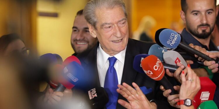 Berisha: Ftesa ime është për çdo deputet, të bashkojmë forcat për një fitore të sigurtë në zgjedhjet e ardhshme