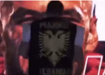 Video që po shpërndahet kudo! Florian Marku u fut në ring me Salavatet mbi Profetin Muhammed!