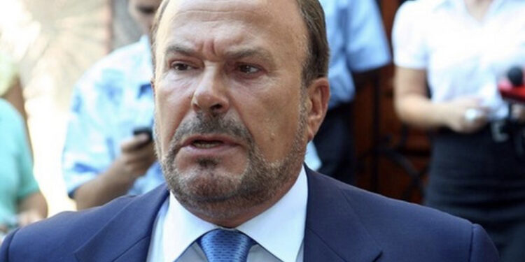 Tjetër ndërhyrje për Nanon, mjekët: I pastruam mushëkritë